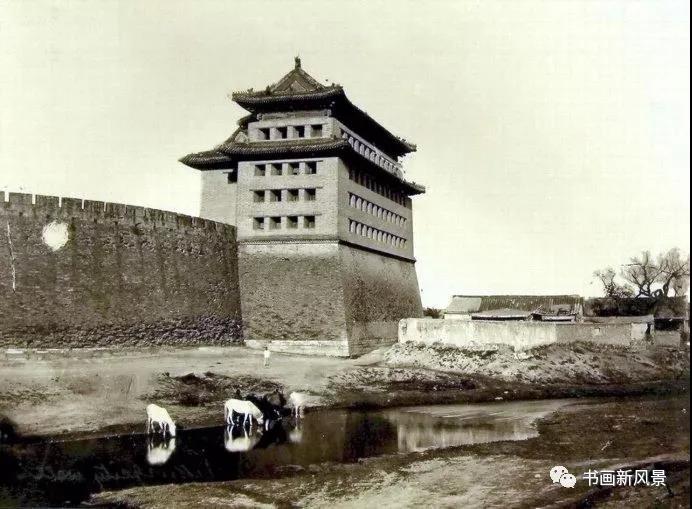 区域文化 1870年,正阳门箭楼东侧瓮城上南望正阳桥(护城河桥),五牌楼.